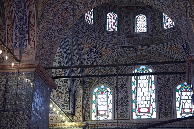 Голубая мечеть внутри